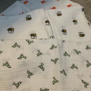 Aden + Anais muslin swaddle blankets. Bundle of 3. NWOT